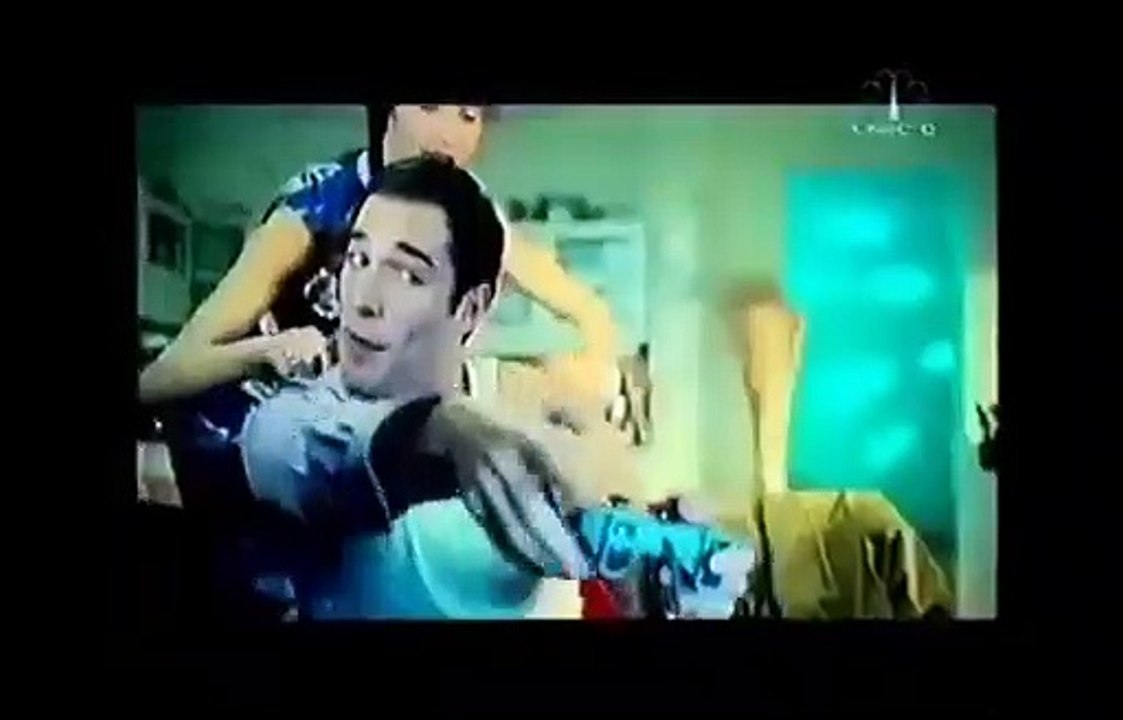 Akbank Reklamı 2002 - Farklı Dünyalar - Haluk B...