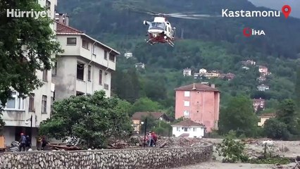 Selde mahsur kalan bedensel engelli vatandaş helikopterle kurtarıldı