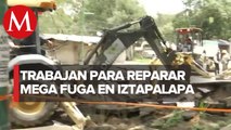 Autoridades reparan fuga de agua por ruptura de tubería en Iztapalapa