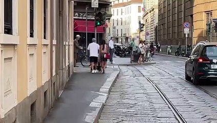 Stefano Sensi in giro per Milano