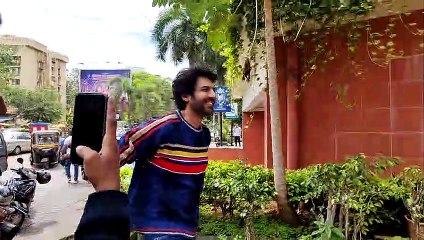 KARTIK ARYAN SPOTTED AT ANEEZ BAZMI OFFICE ANDHERI