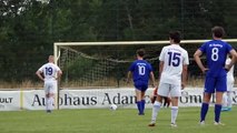 Justus Mühlhausen (SC Hainberg) hält im Pokalfinale Elfmeter gegen Salzgitter