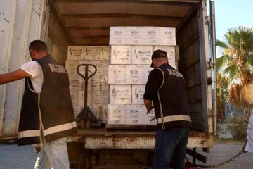 Fethiye'de 17 bin 150 şişe kaçak içki ele geçirildi