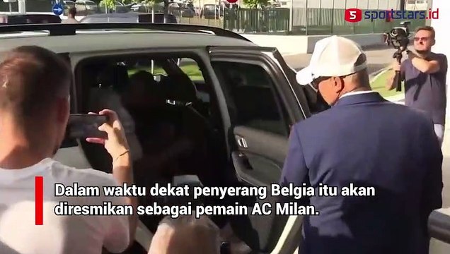 Tertangkap Kamera, Divock Origi Tiba di Milan Untuk Jalani Tes Medis