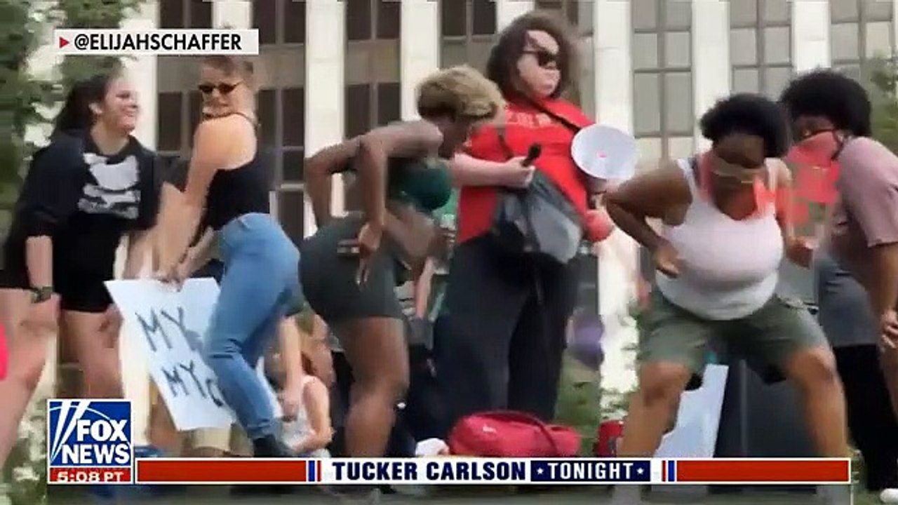 Tucker Carlson Tonight 6/27/ 22 FULL  BREAKING FOX NEWS June 27 ,2022