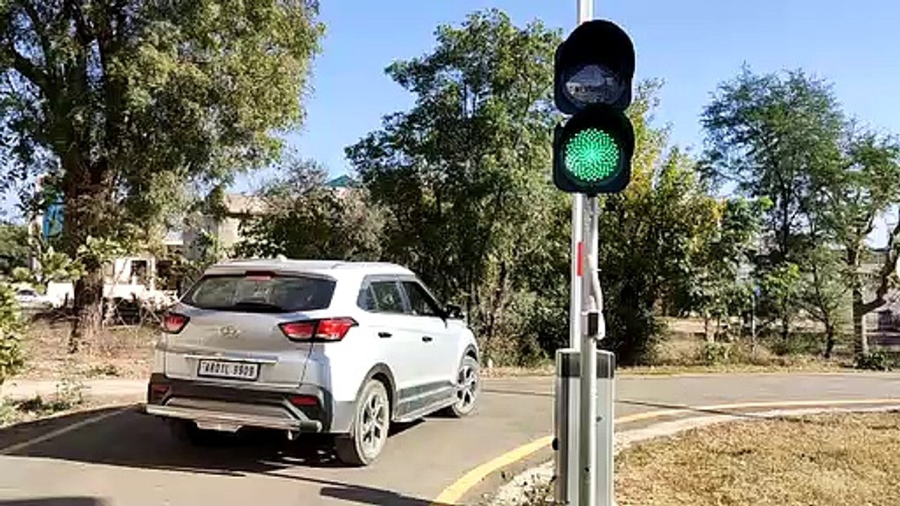 बिना परमिट, फिटनेस व बकाया टैक्स फिर भी बस को मिल गया अस्थाई परमिट