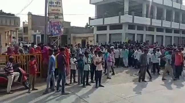 मौत का नेशनल हाइवे... खाना खाकर आ रहे दोस्तों की कार खराब ट्रक में घुसी, पांच घरों के चिराग एक साथ बुझे