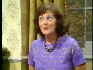 Fawlty Towers (Hit British Sitcom) == Bad Customer Service