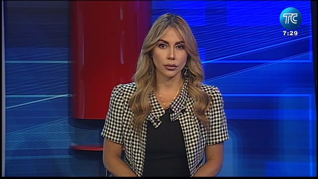 Asambleístas denuncian presiones y amenazas para respaldar tesis correísta