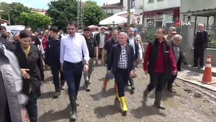 Bakan Kurum, afetin yaşandığı bölgelerde incelemelerde bulundu