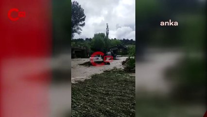 İBB ekipleri sel bölgesinde