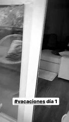 María Amores comparte una historia con sus hijos