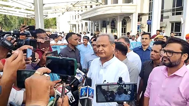 Udaipur Murder Case: पूरे देश में तनाव का माहौल, दोषियों को बख्शा नहीं जाएगा- CM Ashok Gehlot, देखें Video...