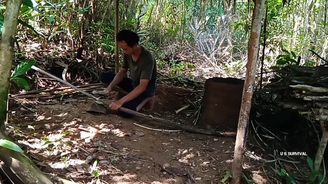Making bow and arrows || Membuat busur dan panah || fabriquer des arcs et des flèches