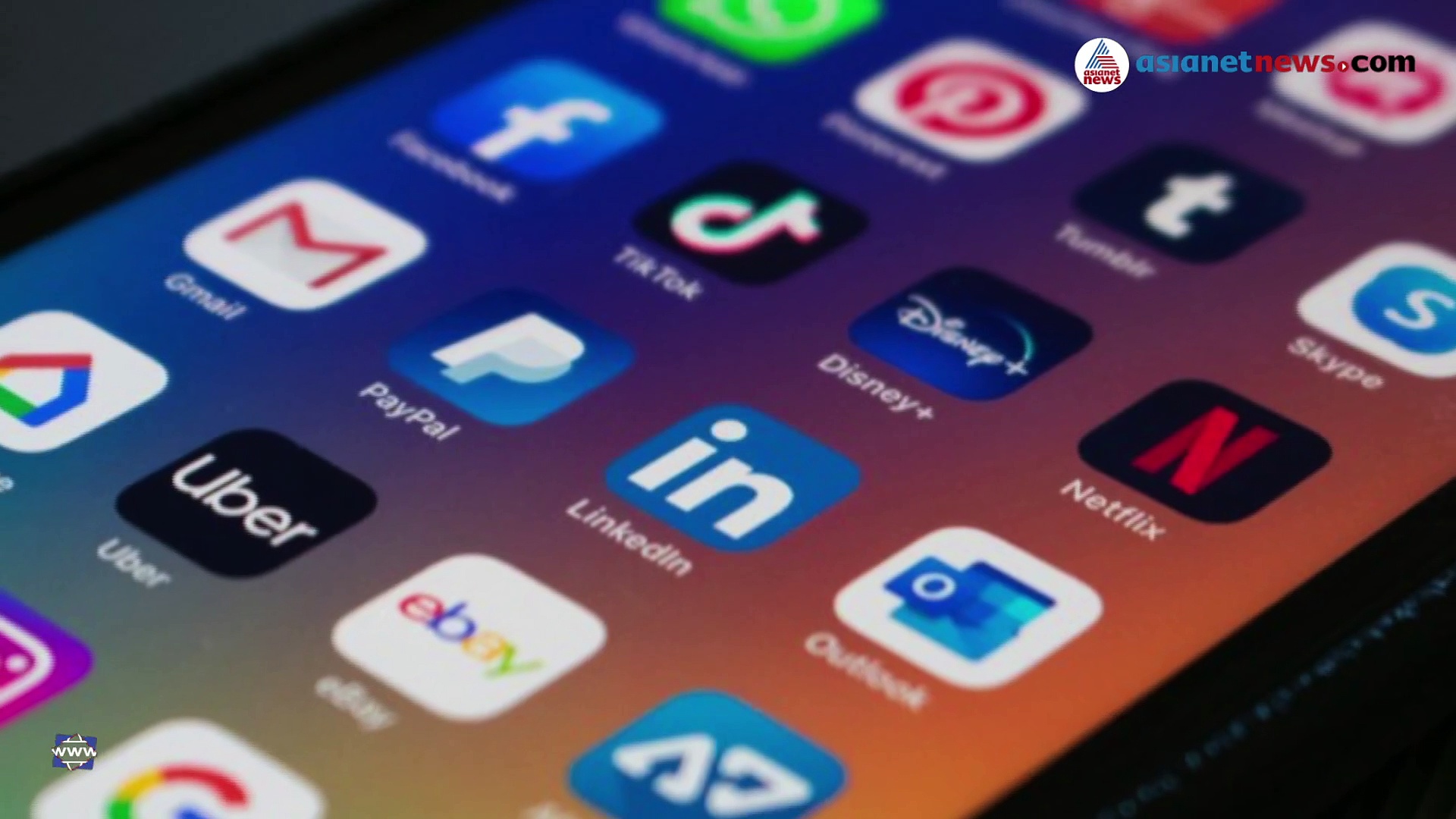 ഭര്‍ത്താവിന്റെ സോഷ്യല്‍മീഡിയ അക്കൗണ്ട് ബ്ലോക്ക് ചെയ്തു, ഭീഷണിയും; ഭാര്യക്ക് ശിക്ഷ വിധിച്ച് കോടതി