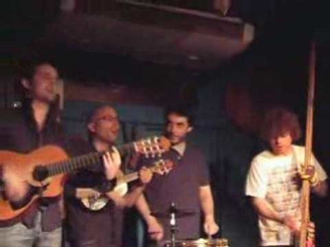 LES PETITES BOURRETTES : Pour me rendre à mon bureau ..