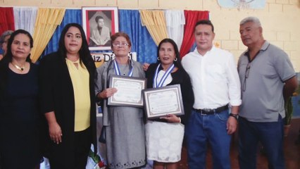 Reconocen a dos destacadas docentes de Somoto