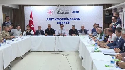 Bakan Kurum: "Kastamonu'nun yüzde 40'ını besleyen iletim hattında zarar söz konusu. En kısa sürede vatandaşlarımızın su ihtiyaçlarını gidereceğiz"'