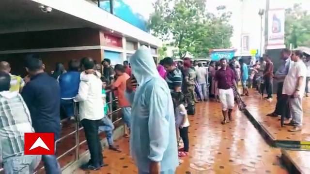 Weather Update : আজও ভারী থেকে অতিভারী বৃষ্টির পূর্বাভাস উত্তরের জেলাগুলিতে, জারি লাল সতর্কতা