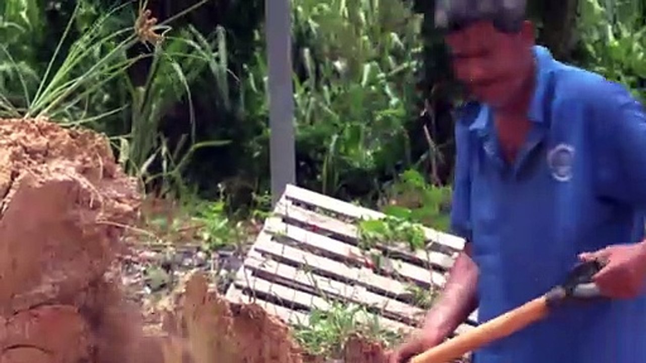 CHAGUANAS CORP. SANDBAG DISTRIBUTION