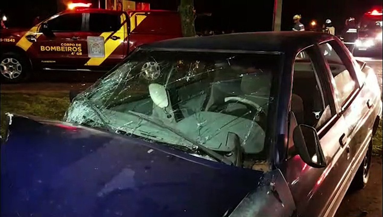 Tenente do Corpo de Bombeiros fala sobre grave colisão envolvendo carros na Av. Tancredo Neves
