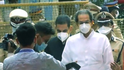 Sanjay Raut बोले- संविधान की धज्जियां उड़ाई जा रहीं, फ्लोर टेस्ट के आदेश को चुनौती देंगे | Maharashtra