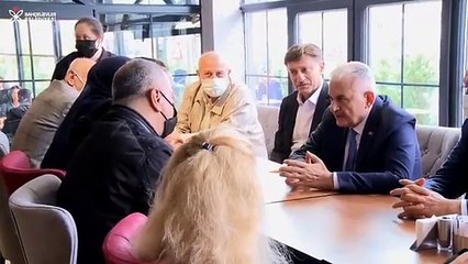 Binali Yıldırım, çocukların 'ne iş yapıyorsun?' sorusuna 'iş arıyorum' cevabını verdi