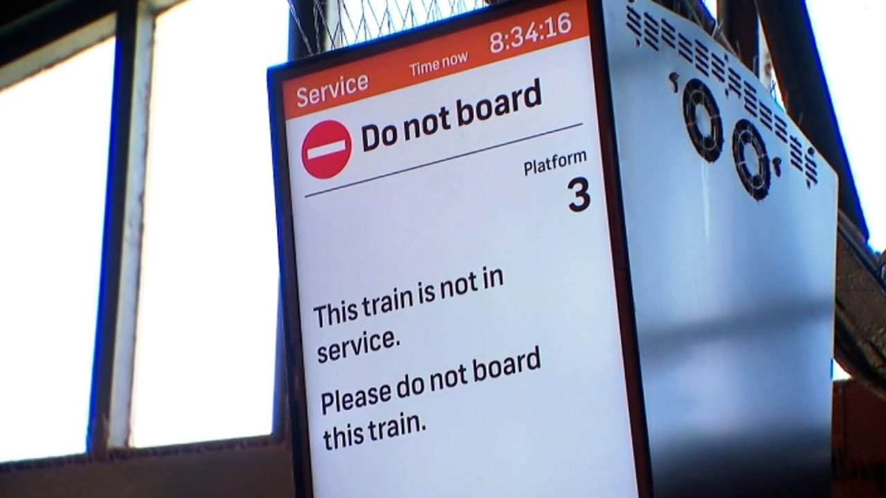 NSW government makes offer to unions in bid to end disruption