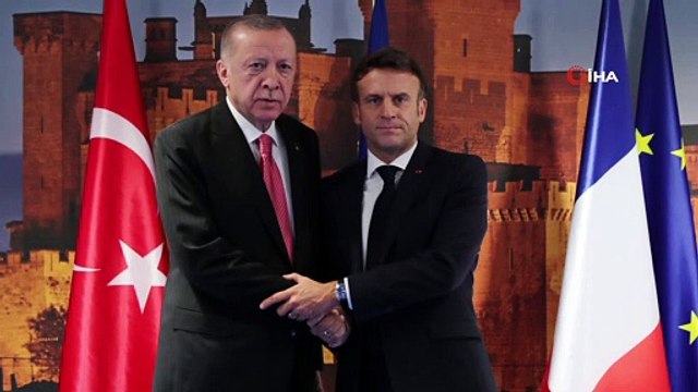 NATO Zirvesi öncesi Cumhurbaşkanı Erdoğan ile Macron’dan kritik görüşme
