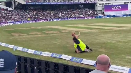 England v New Zealand: Streaker tackled by steward