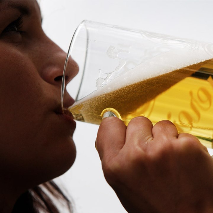 Mehr Arbeit, mehr Alkohol