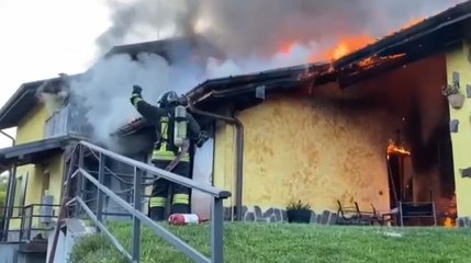 Cunardo (VA) - Incendio distrugge villa, 2 feriti (29.06.22)