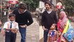 Kartik Aaryan ने खिंचवाई School kids के साथ फोटो ; Watch video | FilmiBeat