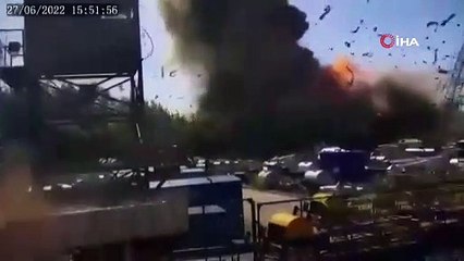 Rusya'nın Ukrayna'daki AVM'yi vurma anının yeni görüntüsü