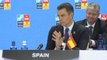 La OTAN se disculpa por la bandera de España al revés en la mesa de Sánchez