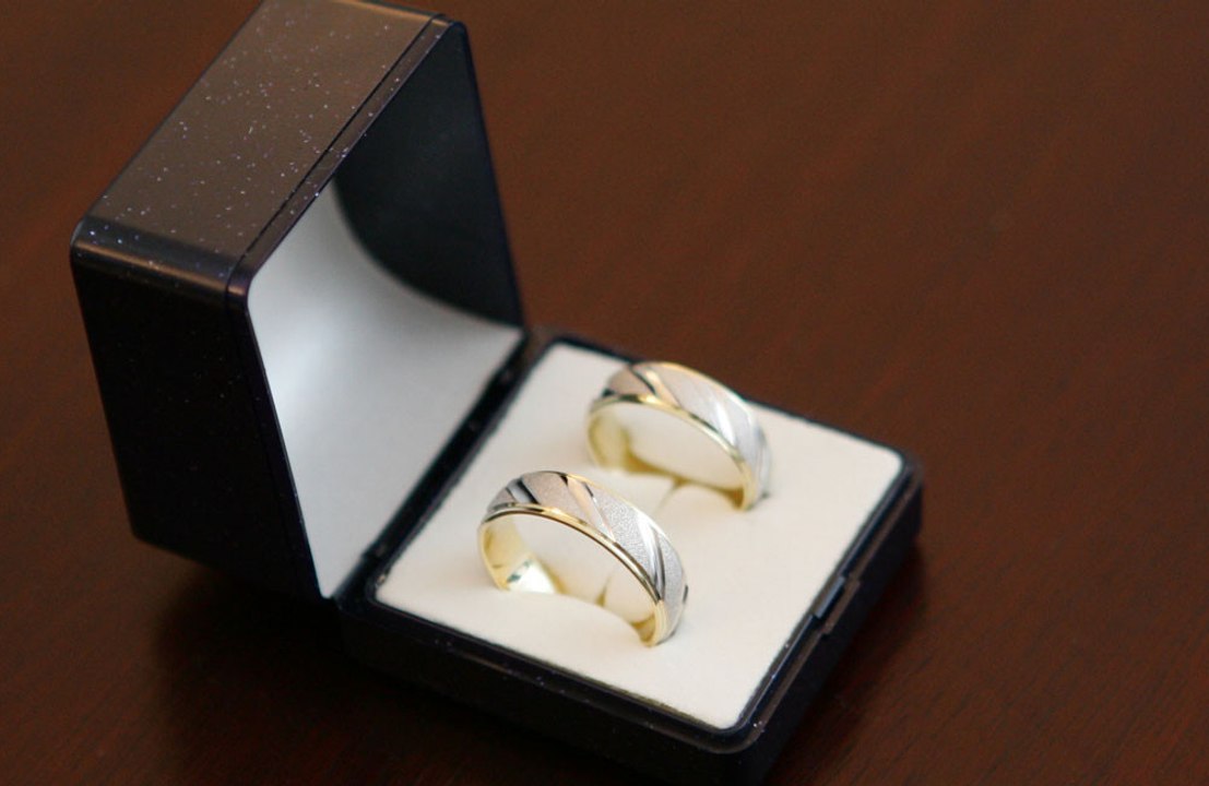 Une mariée a perdu des objets de mariage ‘sentimentaux’ à cause d’une bourde