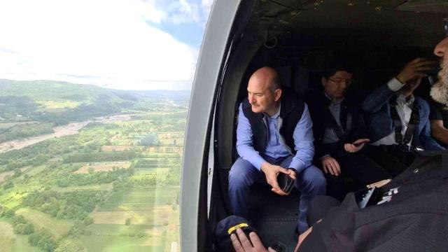 Bakan Soylu, afet bölgesini havadan inceledi