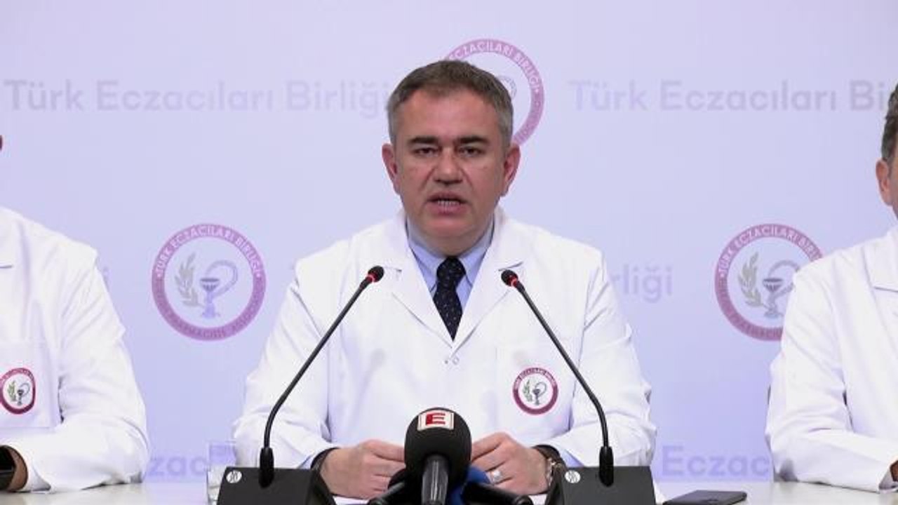 Türk Eczacıları Birliği ve Odaları: "Eczane Kapatma da Dahil Kademeli Eylem Planımız Hayata Geçirilecektir"