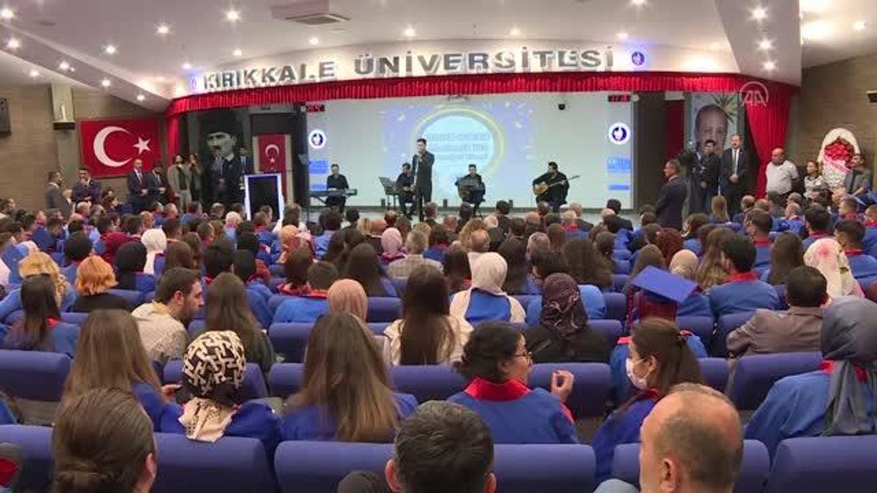 KIRIKKALE - Cumhurbaşkanı Yardımcısı Oktay,Kırıkkale Üniversitesi 2021-2022 Akademik Yılı Mezuniyet Törenine katıldı