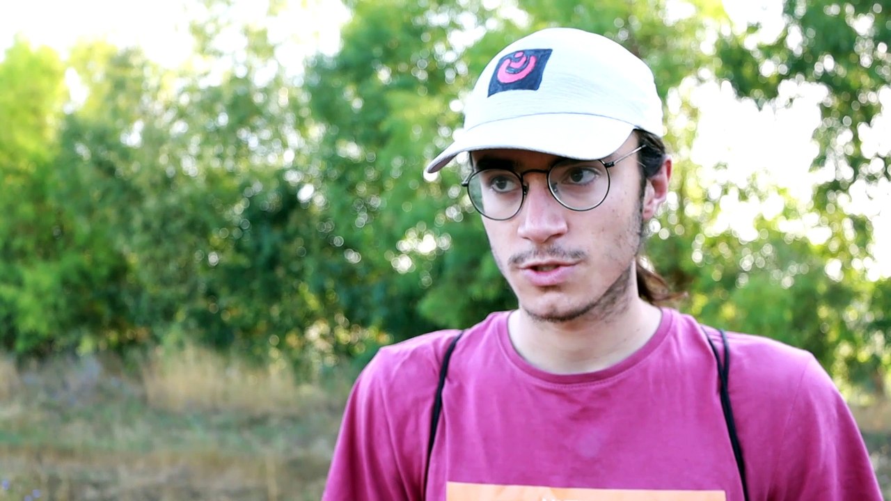 Roma, gli ambientalisti bloccano di nuovo il Gra, i cittadini li spostano: "Ma continueremo a farlo"