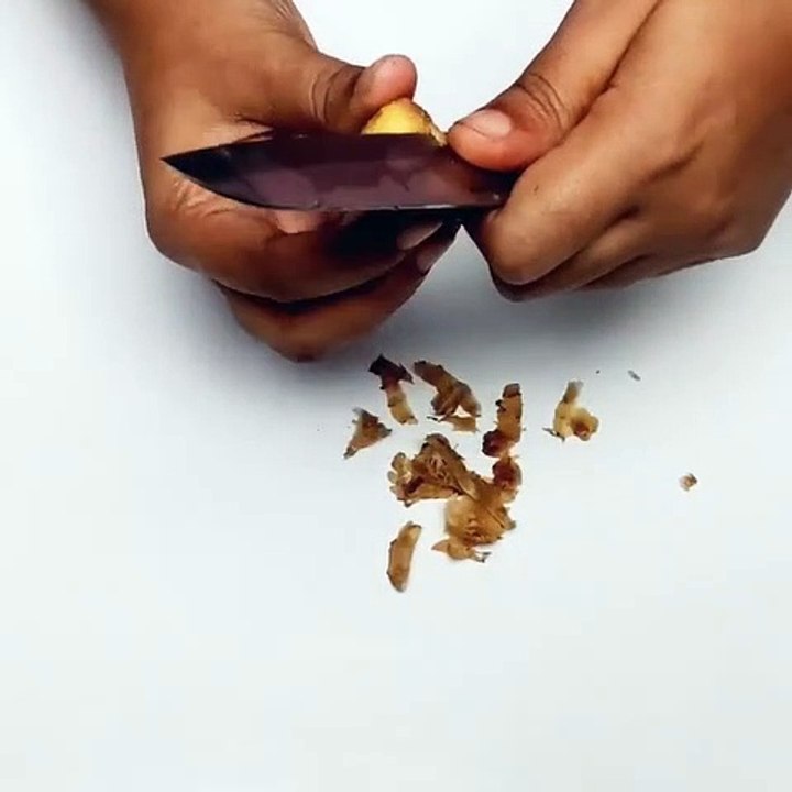 Six natural ways to whiten teeth