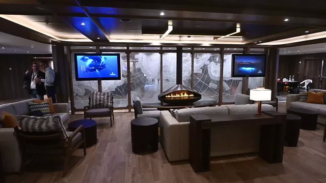 Genova, la cerimonia di consegna della Seabourn Venture
