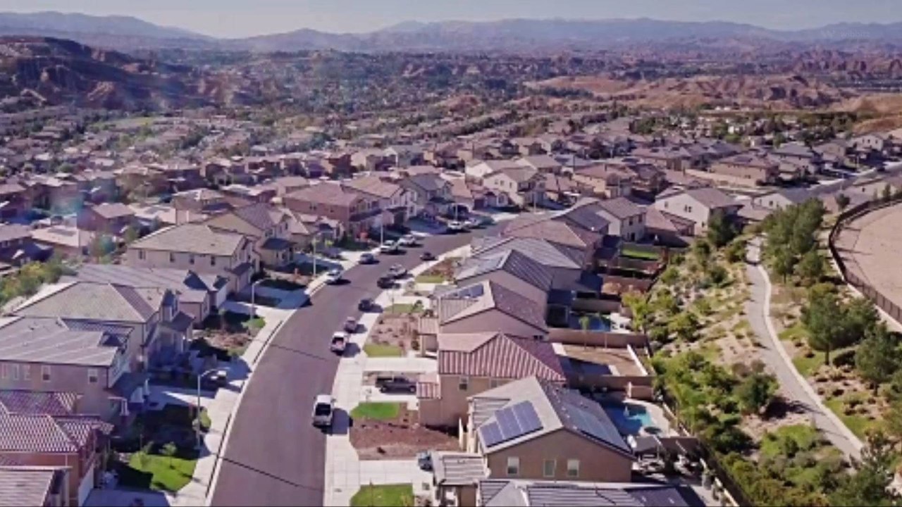 Housing Prices Stay Hot in the United States, But Momentum Could Be Slowing