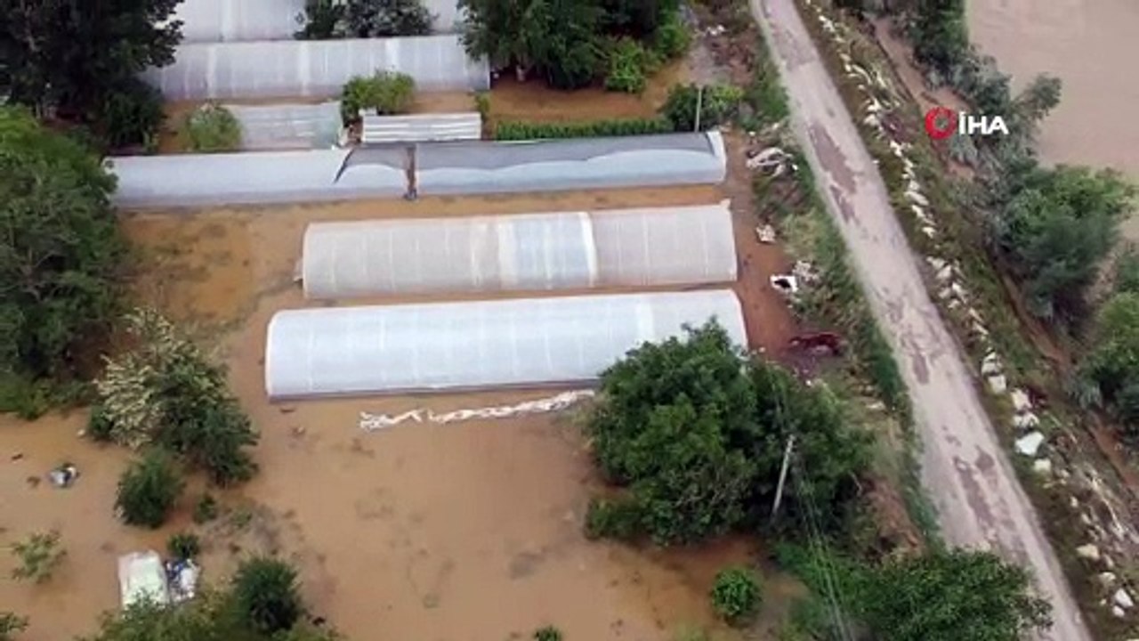 Karabük’te 250 dekar tarım arazisi sular altında kaldı
