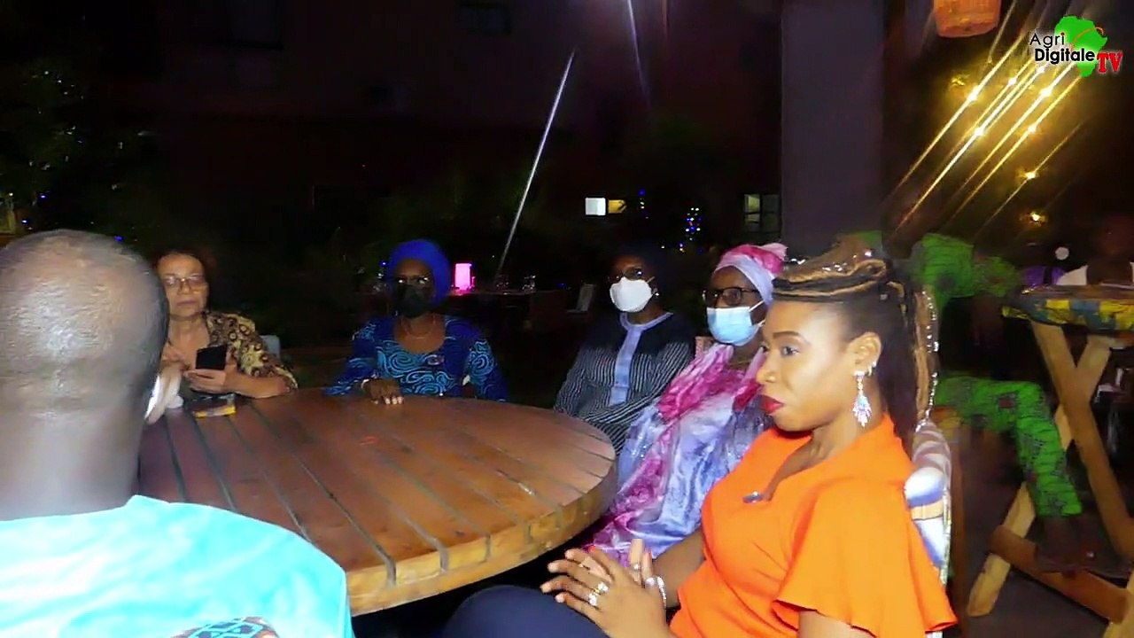 Togo- Les Héros du recyclage