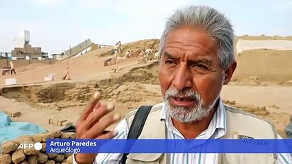 Hallan escultura en ciudadela prehispánica de Chan Chan en Perú