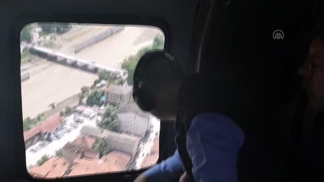 Son dakika haber | Bakan Soylu, selden etkilenen bölgeleri havadan inceledi