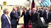 الوزير الأول الجزائري يستقبل الدكتور مصطفى مدبولى بمطار هوارى بومدين الدولي
