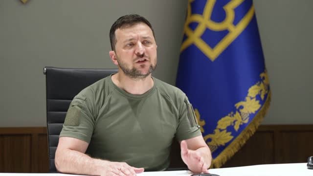 Zelenski vuelve a pedir ayuda a la OTAN ante la invasión rusa