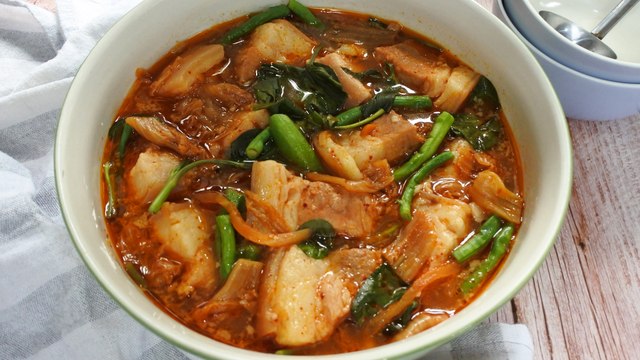 How To Make Kimchi Pork Sinigang Recipe | Yummy PH